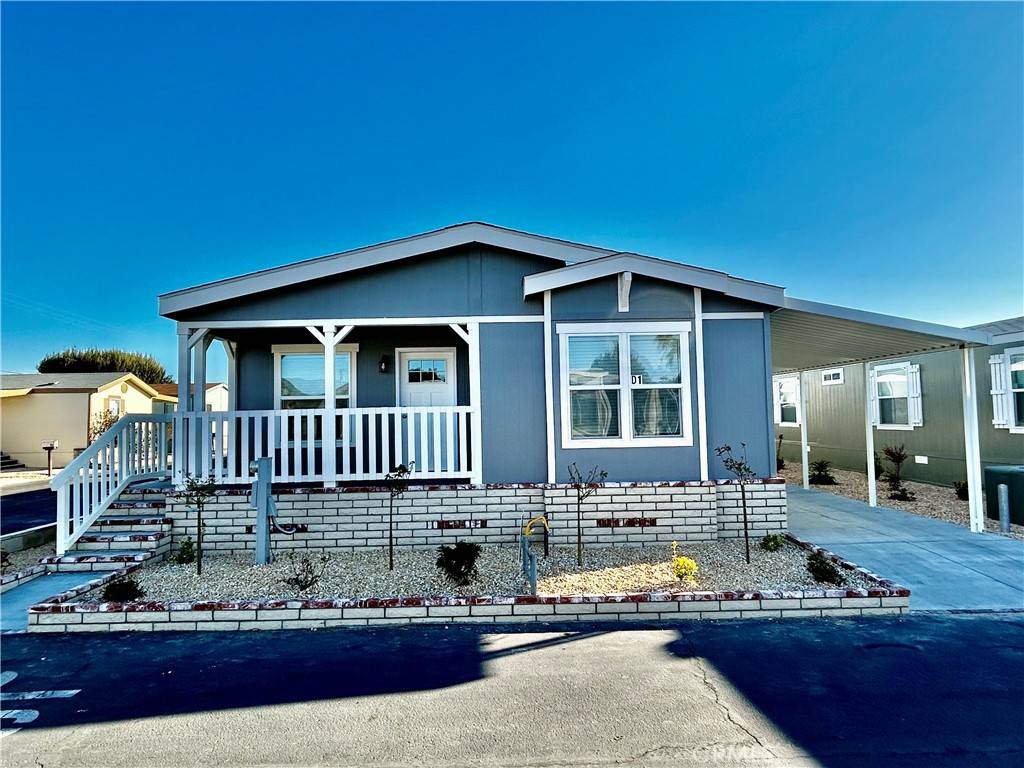 Hemet, CA 92543,675 W. Oakland Ave #D1