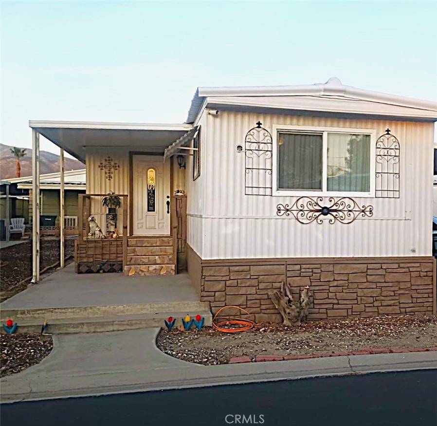 San Jacinto, CA 92583,1499 Old Mountain AVE #23