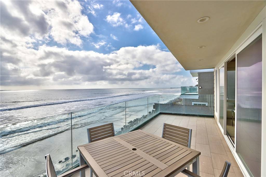 Oceanside, CA 92054,1823 S Pacific ST