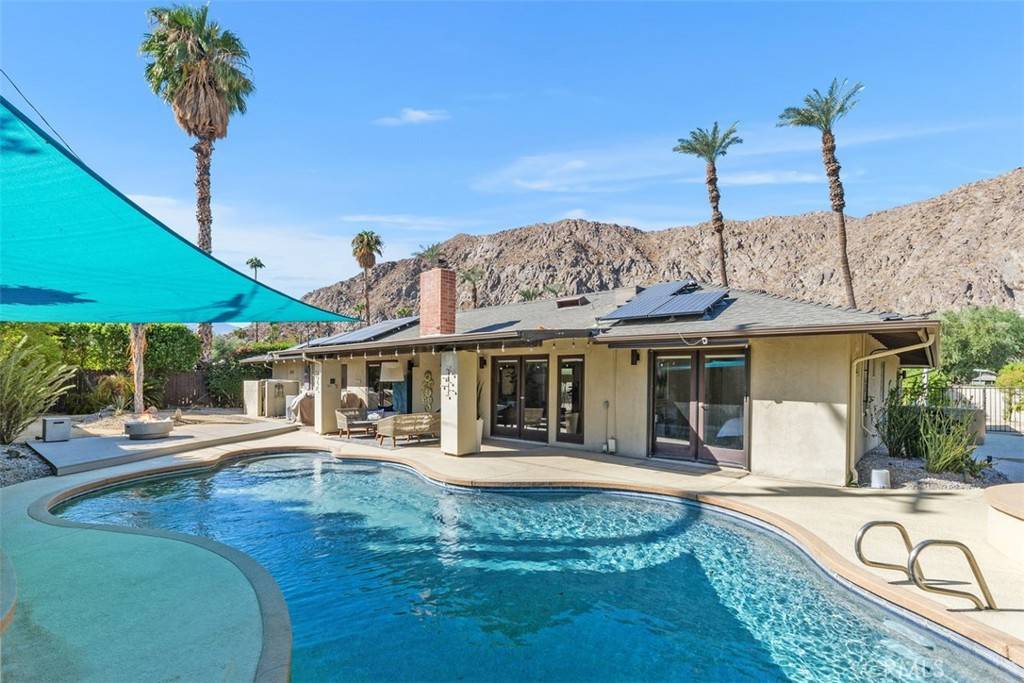 La Quinta, CA 92253,46560 Cameo Palms DR