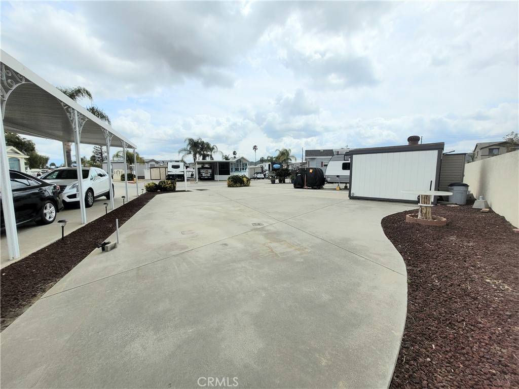 Hemet, CA 92545,1295 S Cawston AVE