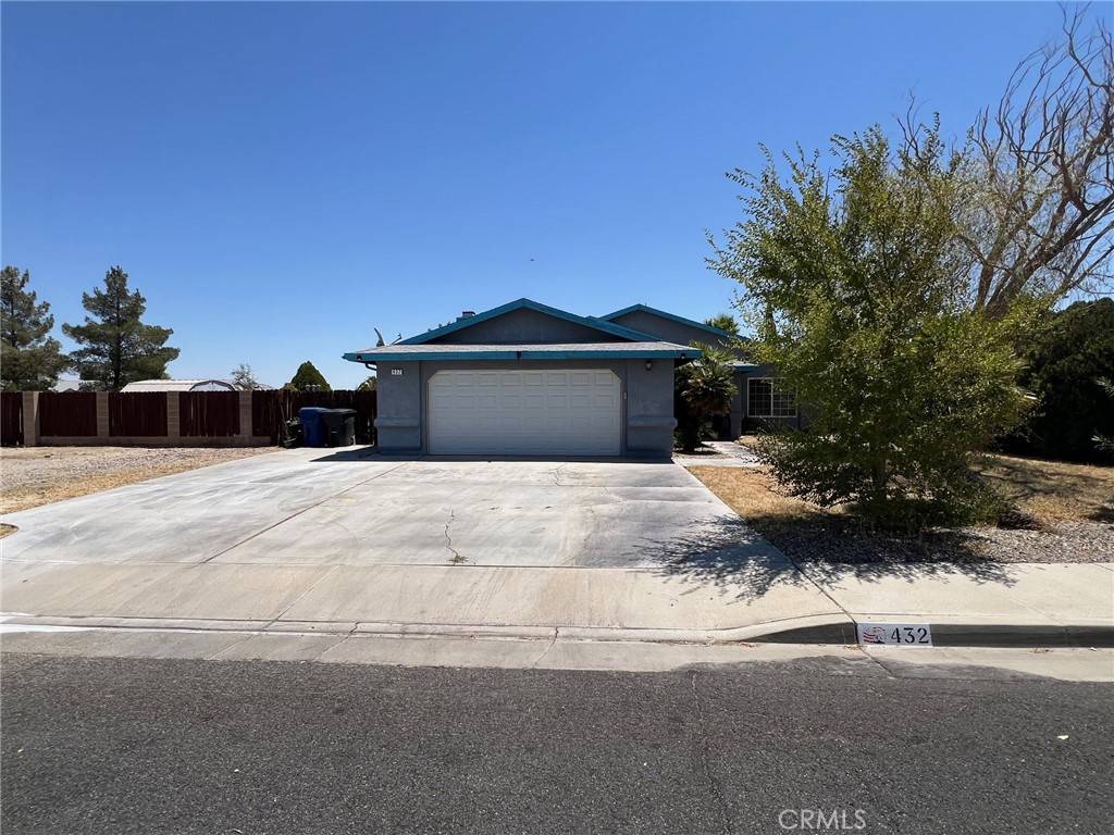 Ridgecrest, CA 93555,432 Vista ST