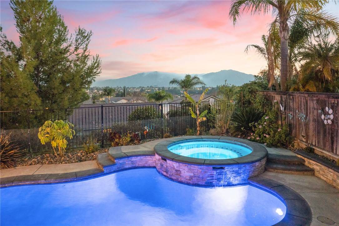 Temecula, CA 92592,32871 Levi CT