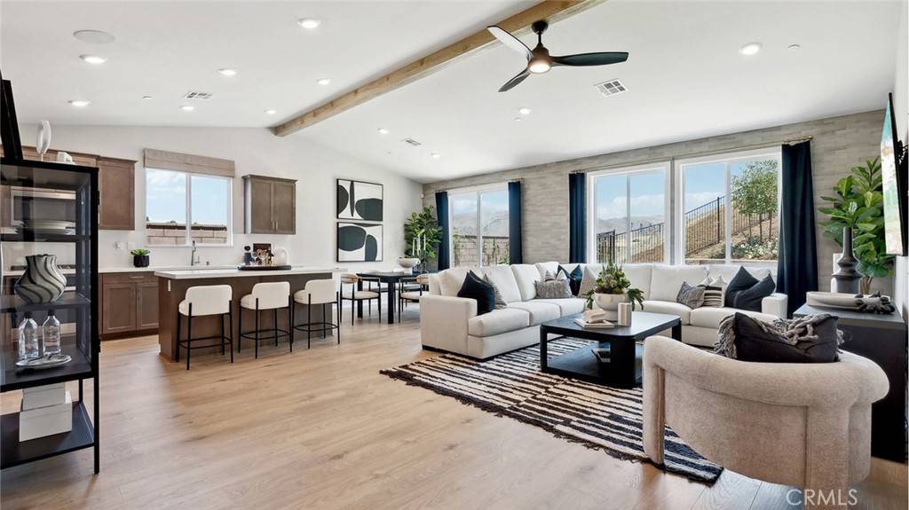 Corona, CA 92883,26234 Moorpark CT