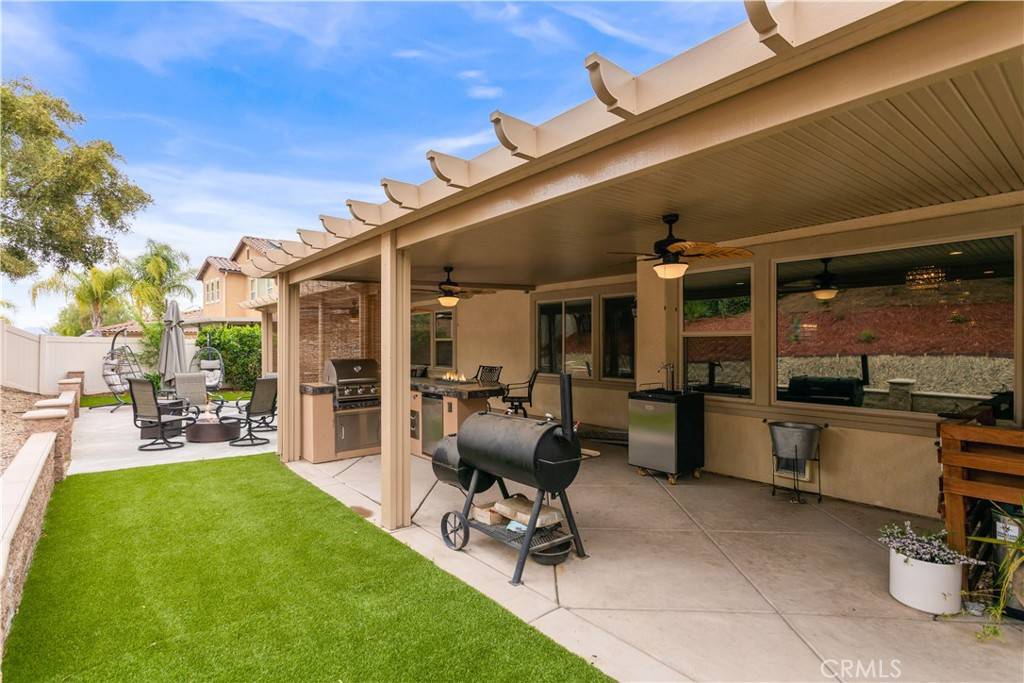Winchester, CA 92596,32529 Presidio Hills LN