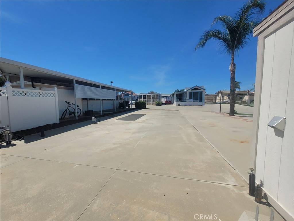 Hemet, CA 92545,1295 S Cawston AVE