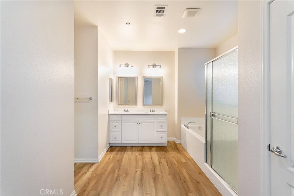 Murrieta, CA 92563,30148 Woodland Hills Street