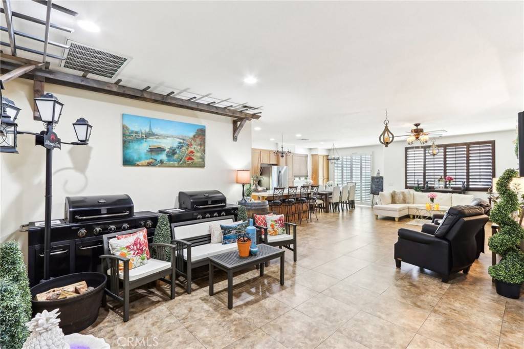 Hemet, CA 92545,3077 Sun Delight Way