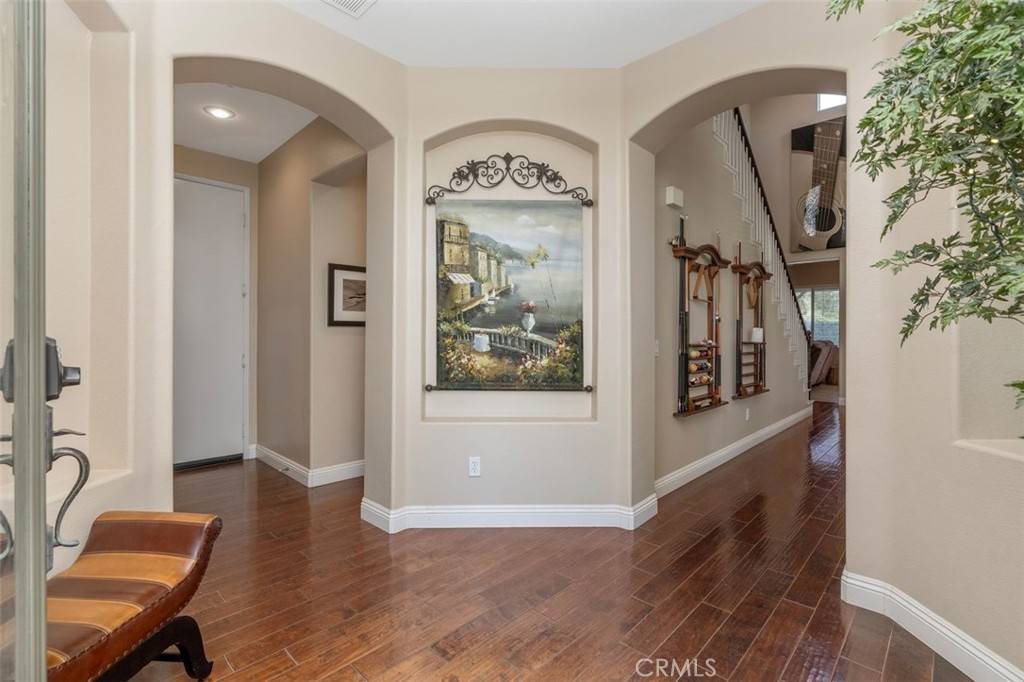 Murrieta, CA 92562,37549 Windsor CT
