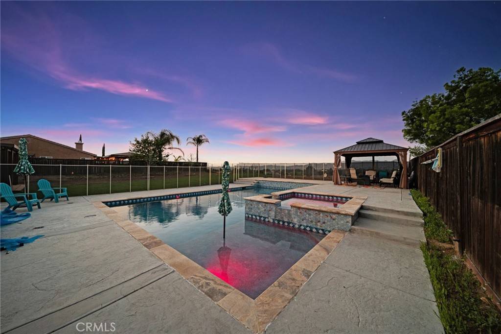Wildomar, CA 92595,20536 Black Walnut CT