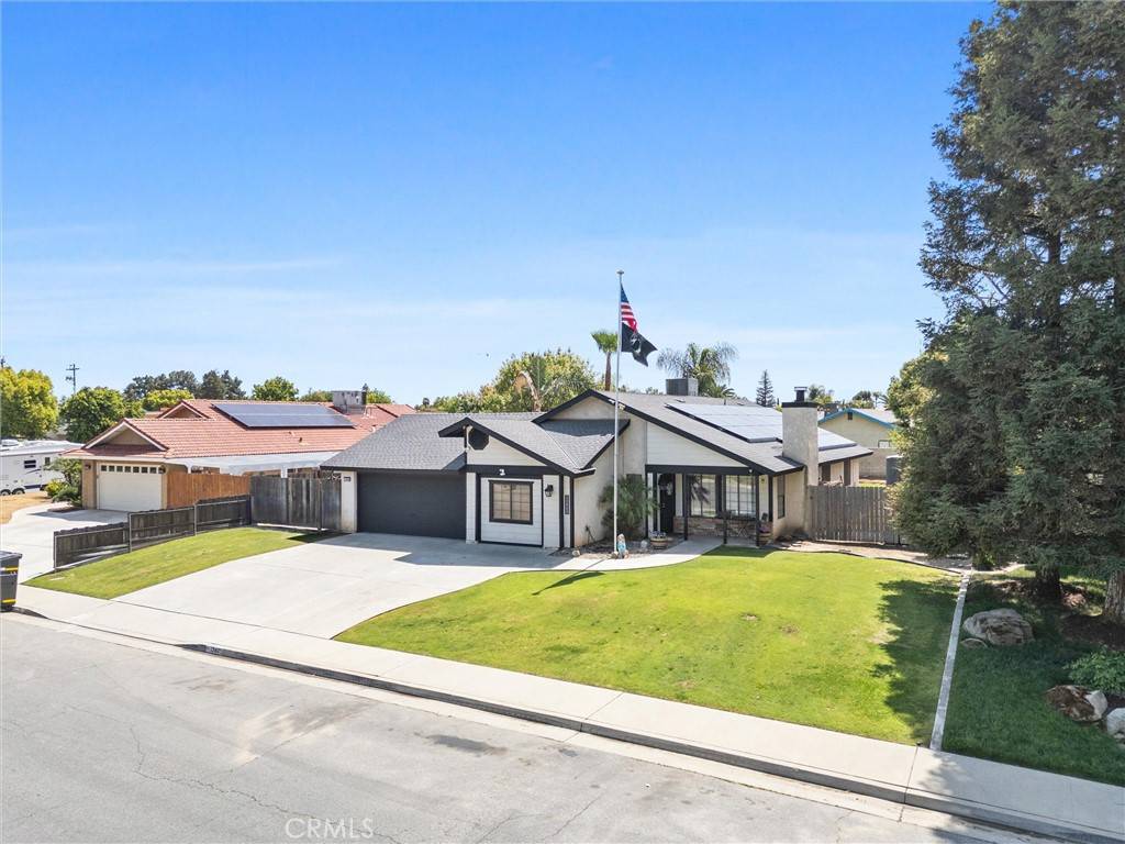 Bakersfield, CA 93314,13805 San Esteban AVE
