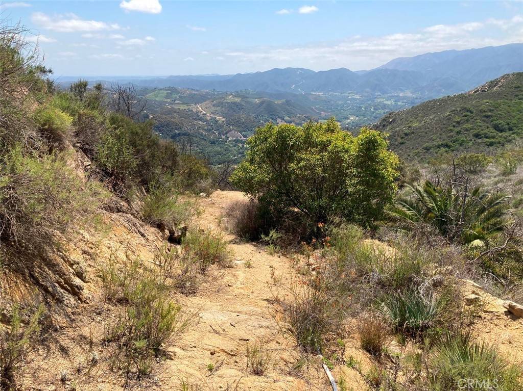 Temecula, CA 92590,3 Daneri LN