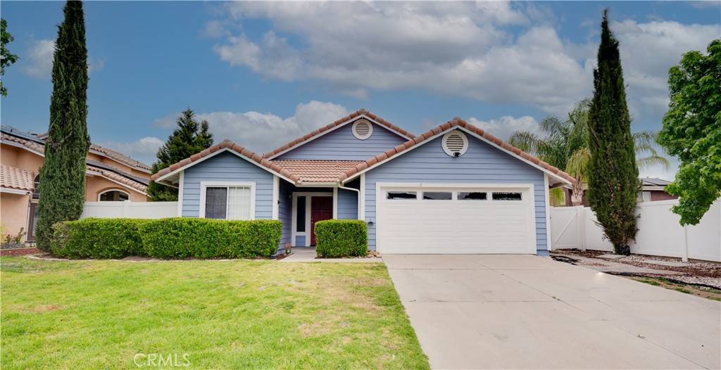 Lake Elsinore, CA 92530,19450 Sweetwood LN