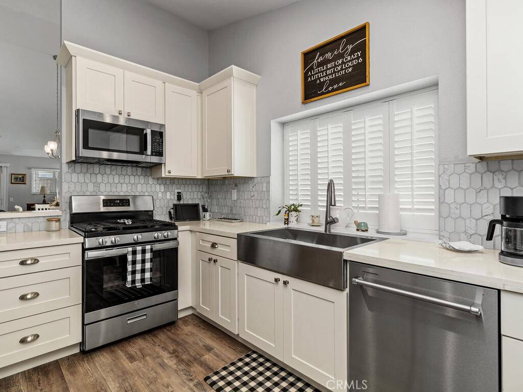 Murrieta, CA 92562,41187 Via Cedro