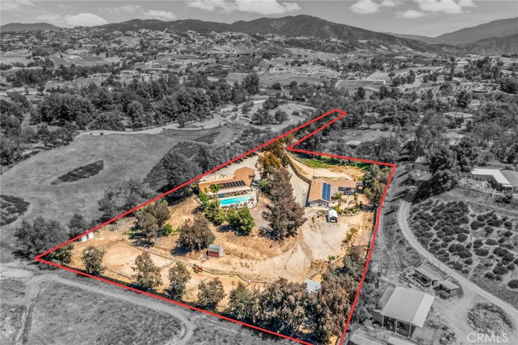 Temecula, CA 92592,39980 Via Fernando