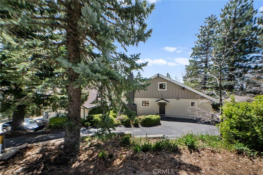 Rimforest, CA 92378,26429 Apache TRL