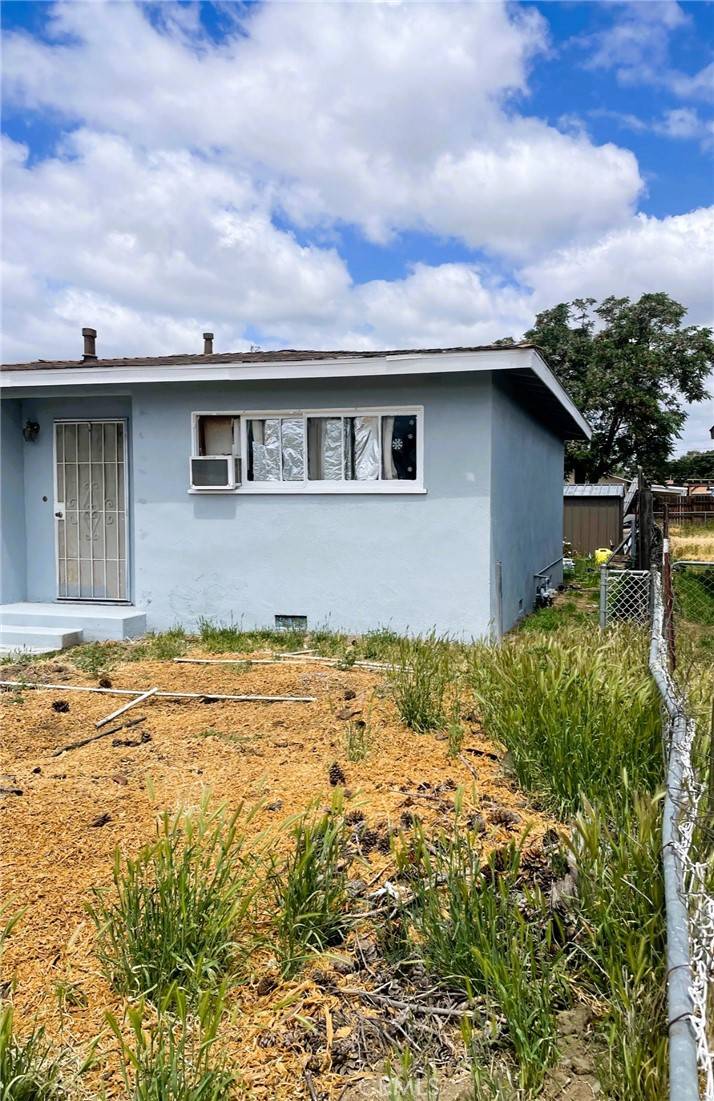 Hemet, CA 92543,330 W Acacia AVE