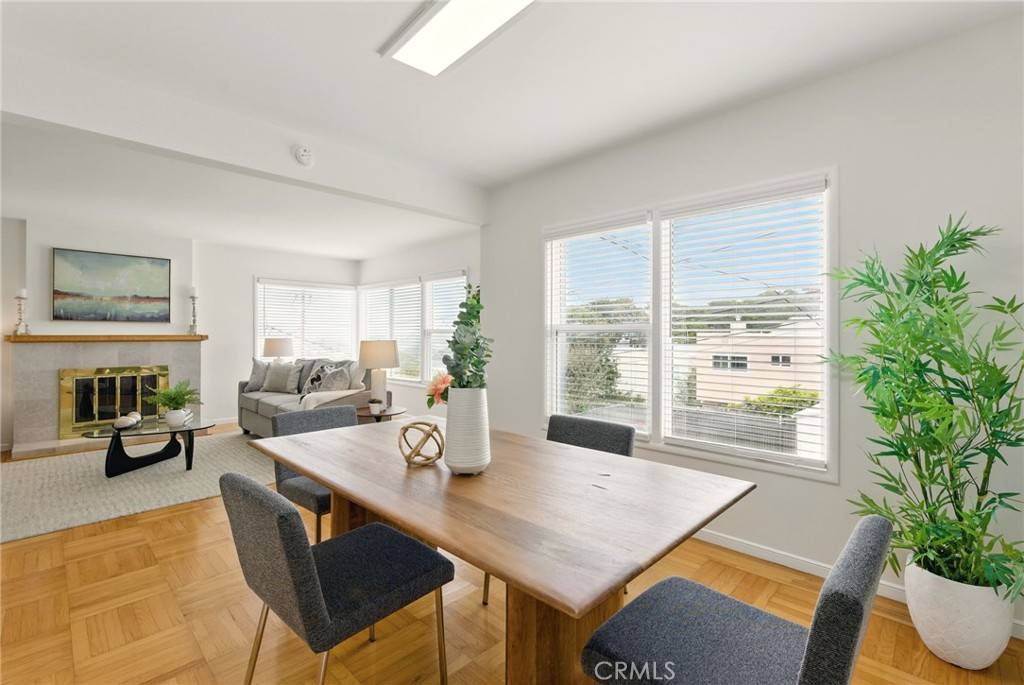 Daly City, CA 94015,71 Lake Meadow DR