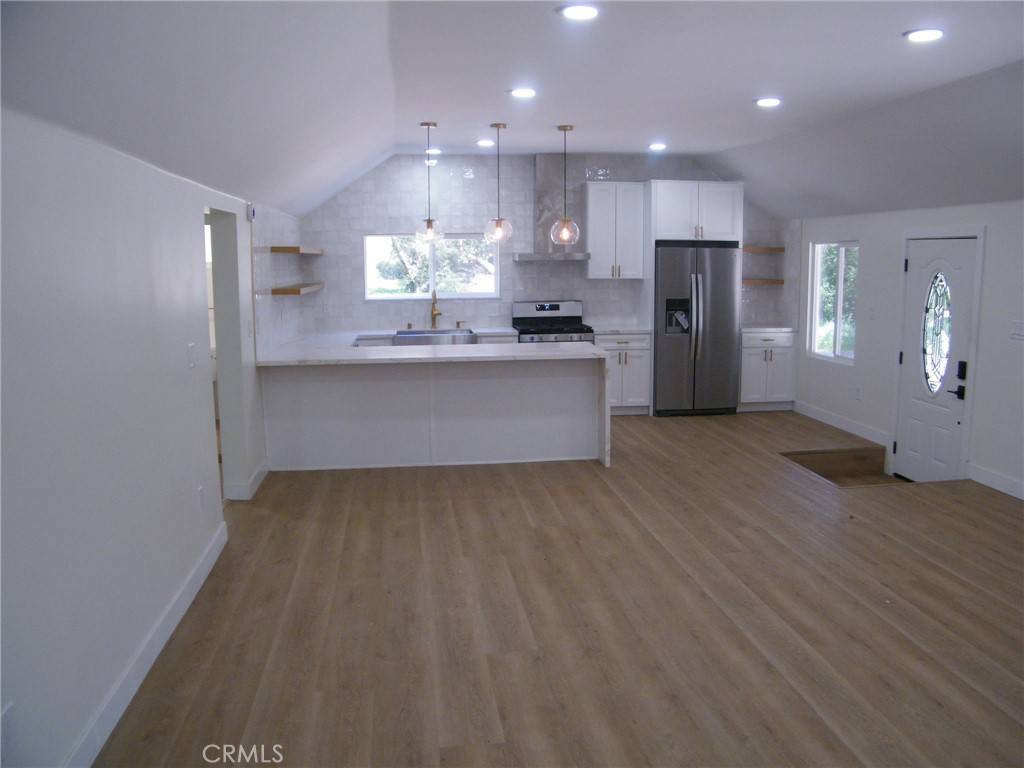 Valley Center, CA 92082,26210 N Lake Wohlford RD #A