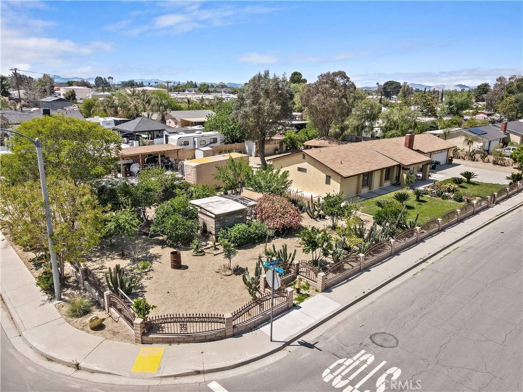 San Jacinto, CA 92583,790 E Peach ST