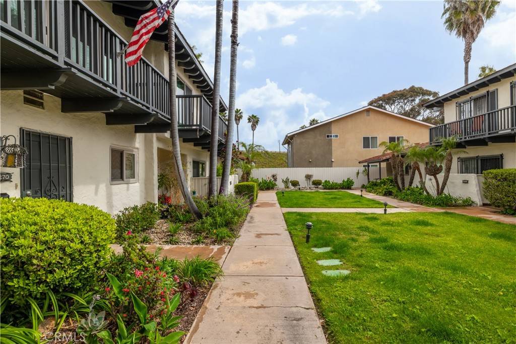 San Diego, CA 92110,3274 Loma Riviera DR