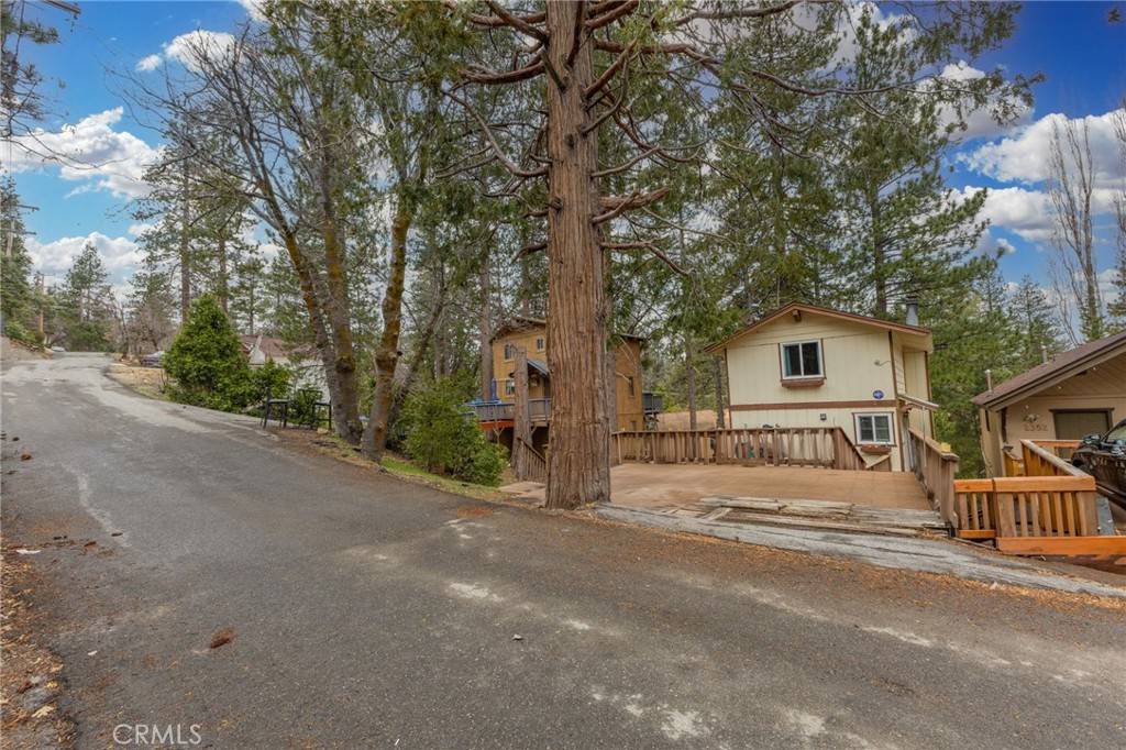Running Springs, CA 92382,2368 Pine DR