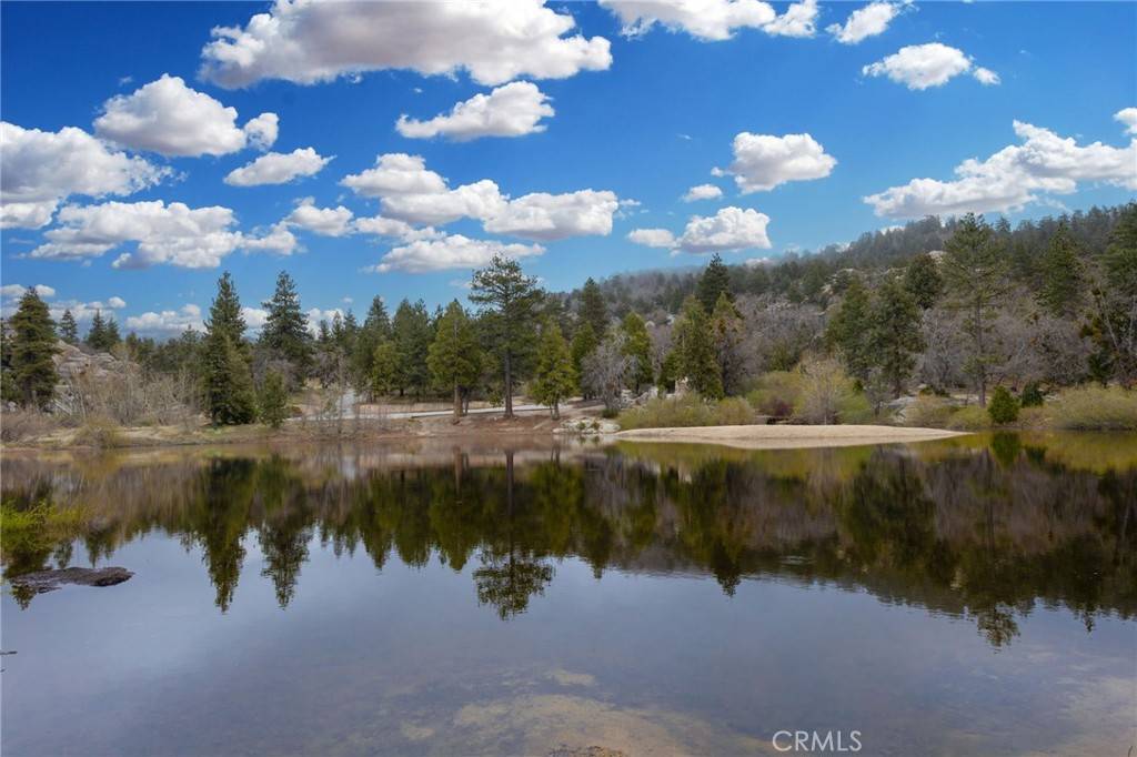 Running Springs, CA 92382,2368 Pine DR
