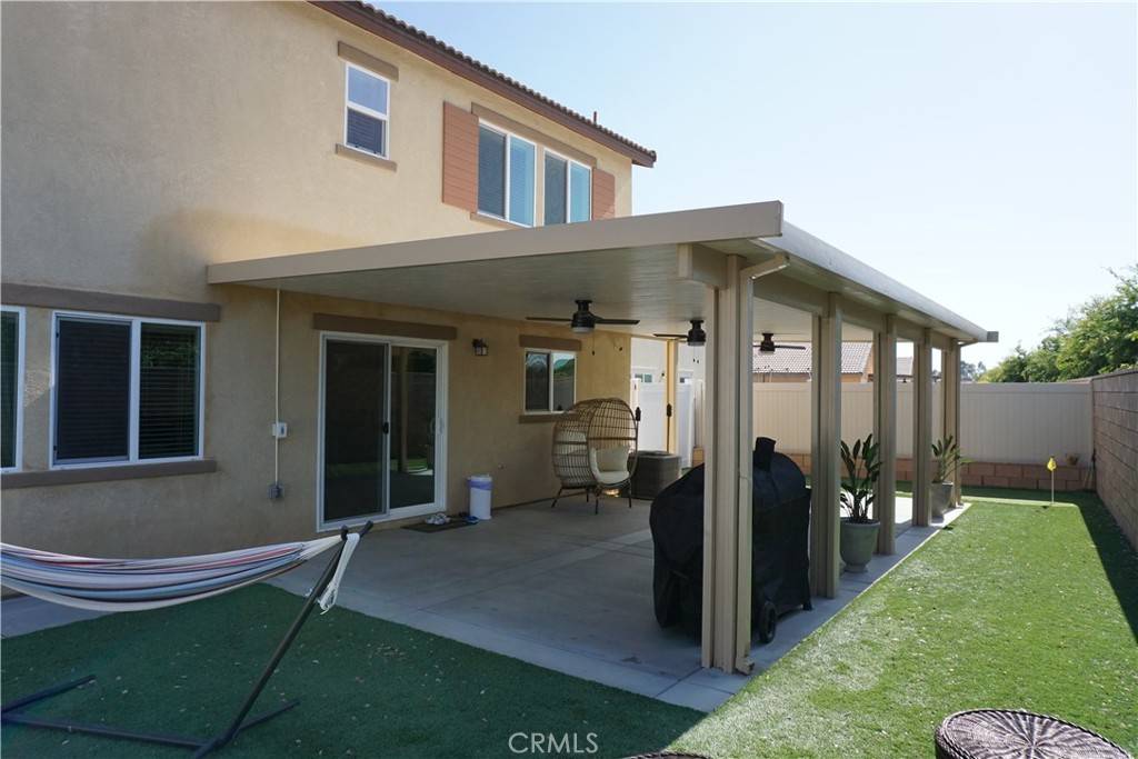 Hemet, CA 92543,1322 Division CT