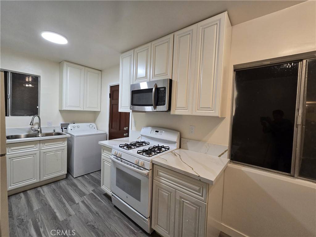 Pico Rivera, CA 90660,9412 HANEY ST