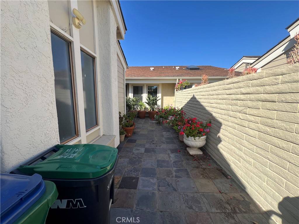 Irvine, CA 92604,15 Creekwood #63