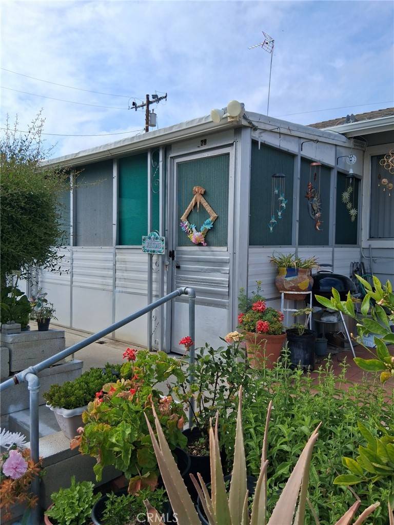 Lake Elsinore, CA 92530,150 Lakeshore DR #28