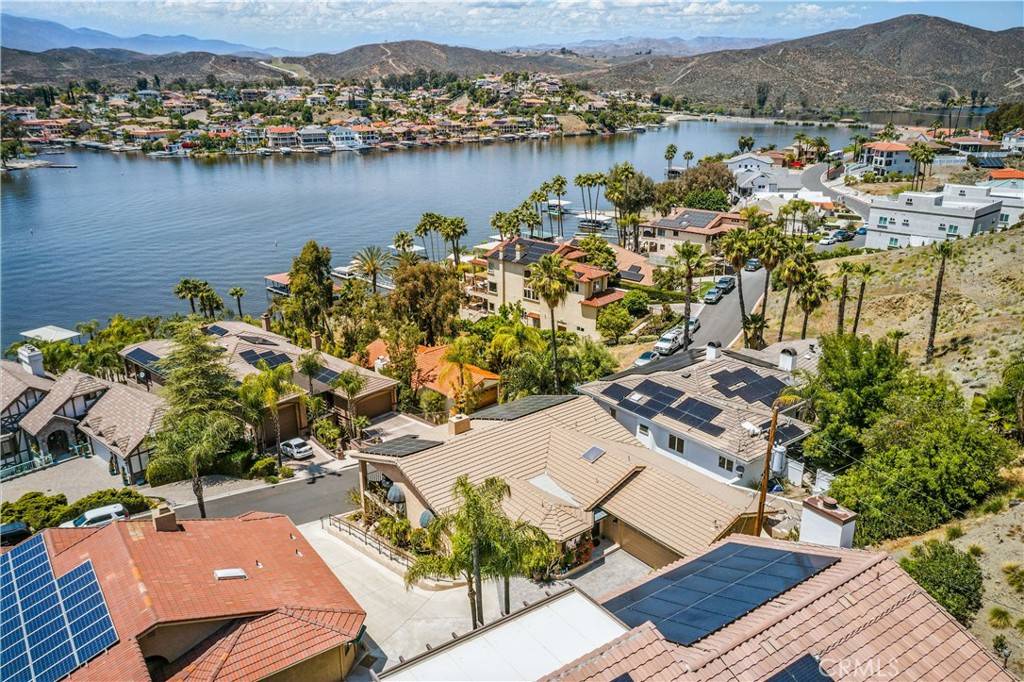 Canyon Lake, CA 92587,22299 San Joaquin Dr West
