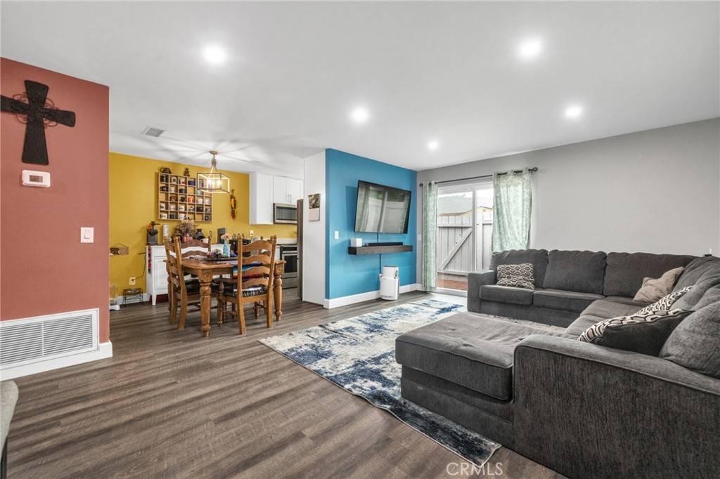 El Cajon, CA 92021,411 Danny ST