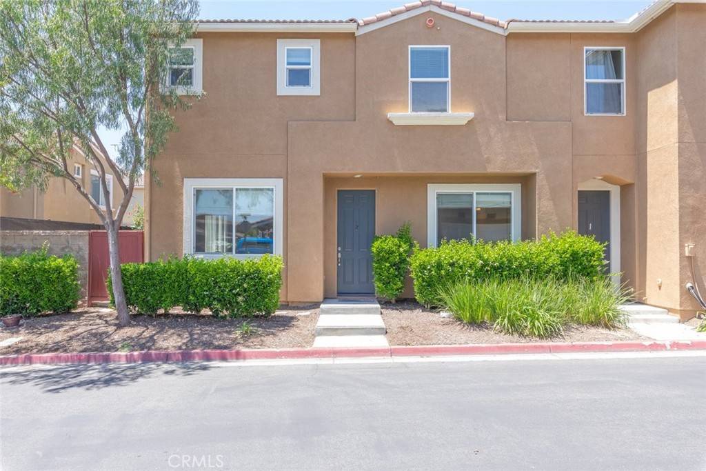 Murrieta, CA 92562,27435 Larabee CT #2