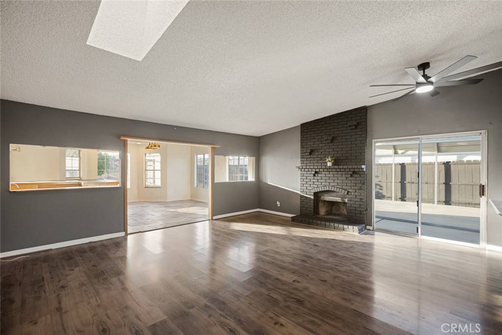 Lake Elsinore, CA 92532,29247 Allan ST