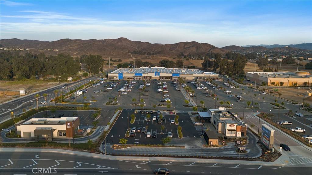 Lake Elsinore, CA 92532,29247 Allan ST