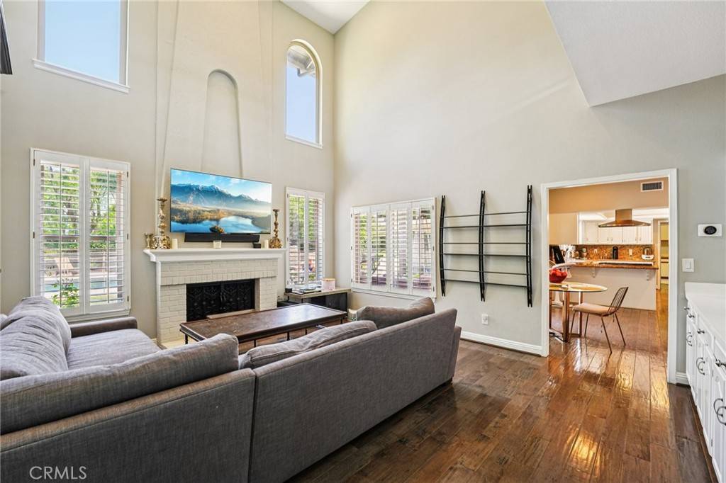 Riverside, CA 92506,1623 Northhampton DR