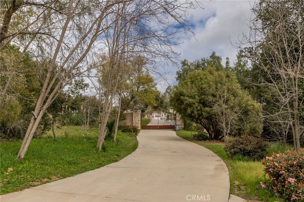 Temecula, CA 92590,45975 Sandia Creek Dr DR