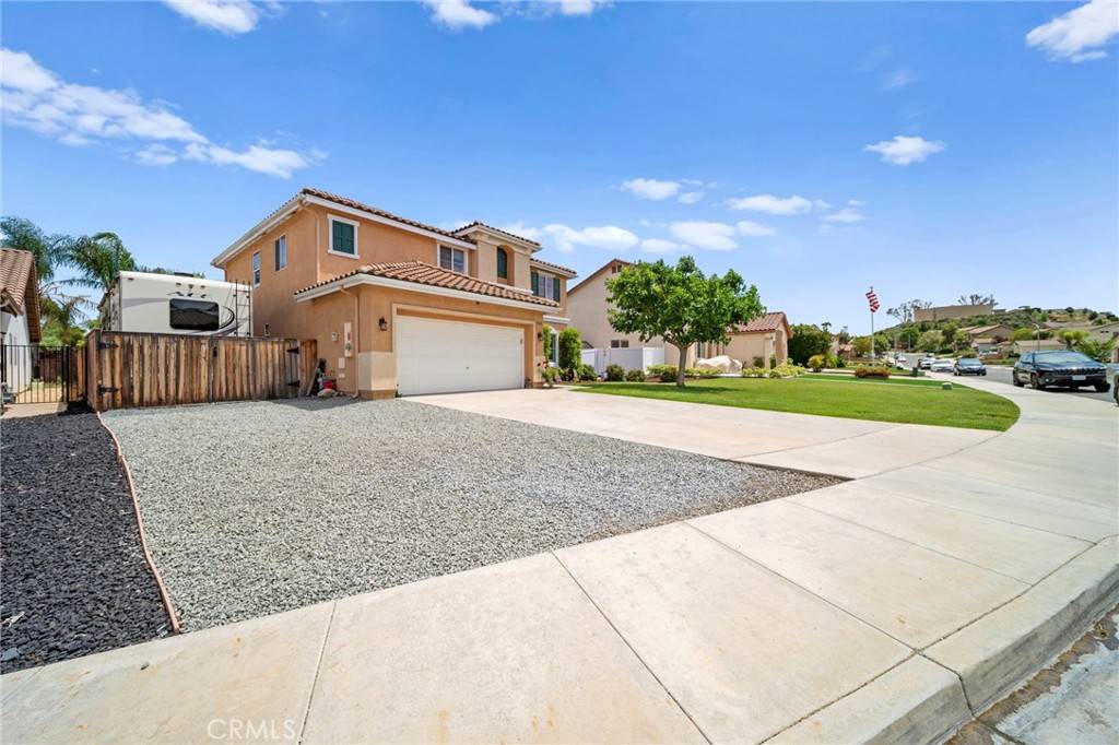Murrieta, CA 92563,37628 Flora CT