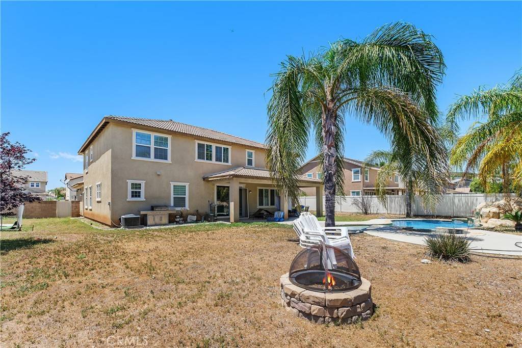 Murrieta, CA 92563,37066 Whispering Hills DR