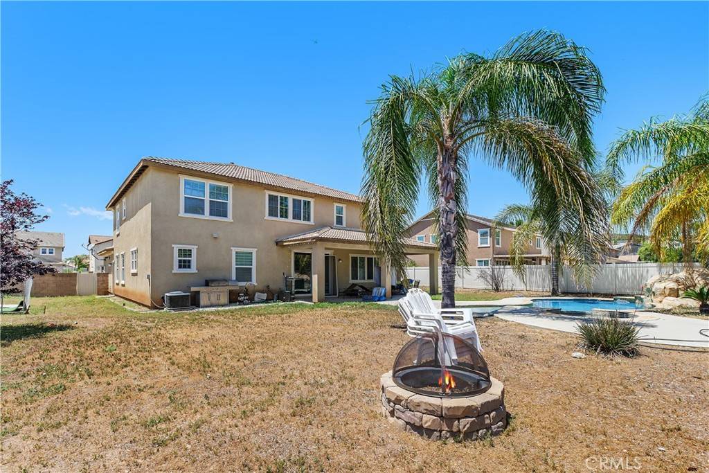Murrieta, CA 92563,37066 Whispering Hills DR