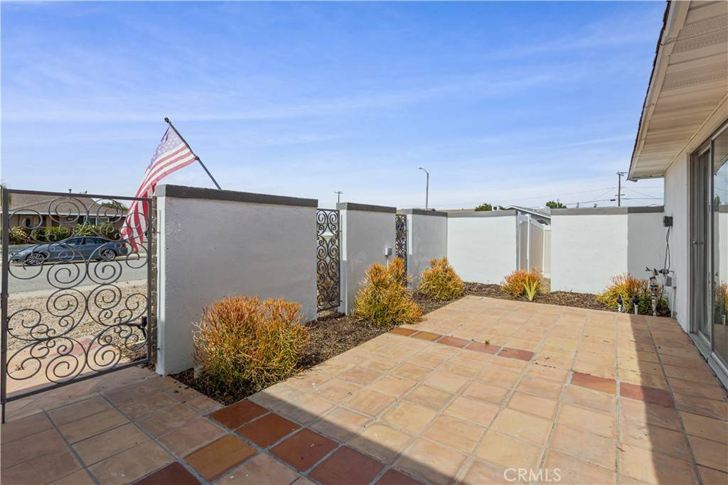 Menifee, CA 92586,26511 Fordham DR