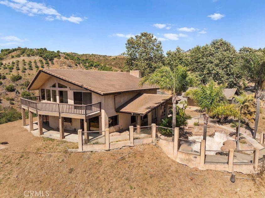 Fallbrook, CA 92028,879 Stewart Canyon RD