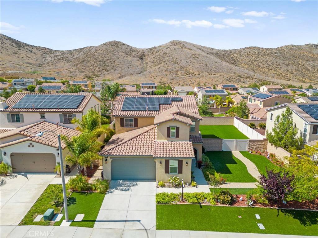 Lake Elsinore, CA 92532,36438 Geranium DR
