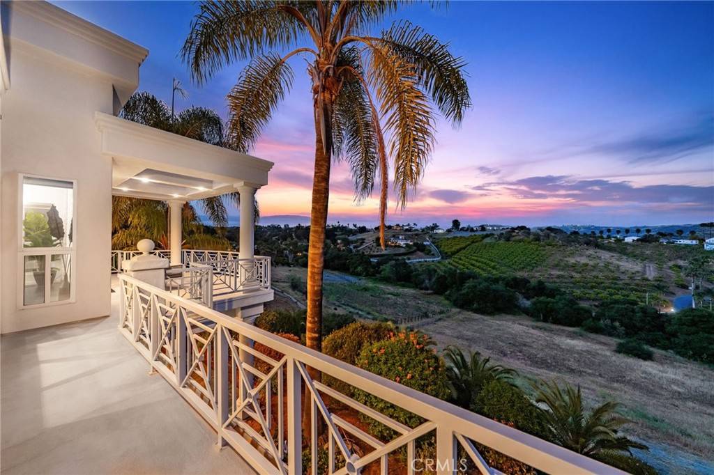 Fallbrook, CA 92028,4462 Fallsbrae RD