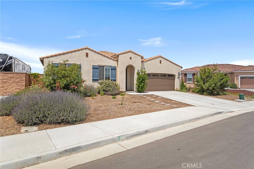 Menifee, CA 92585,27083 Comrade CIR