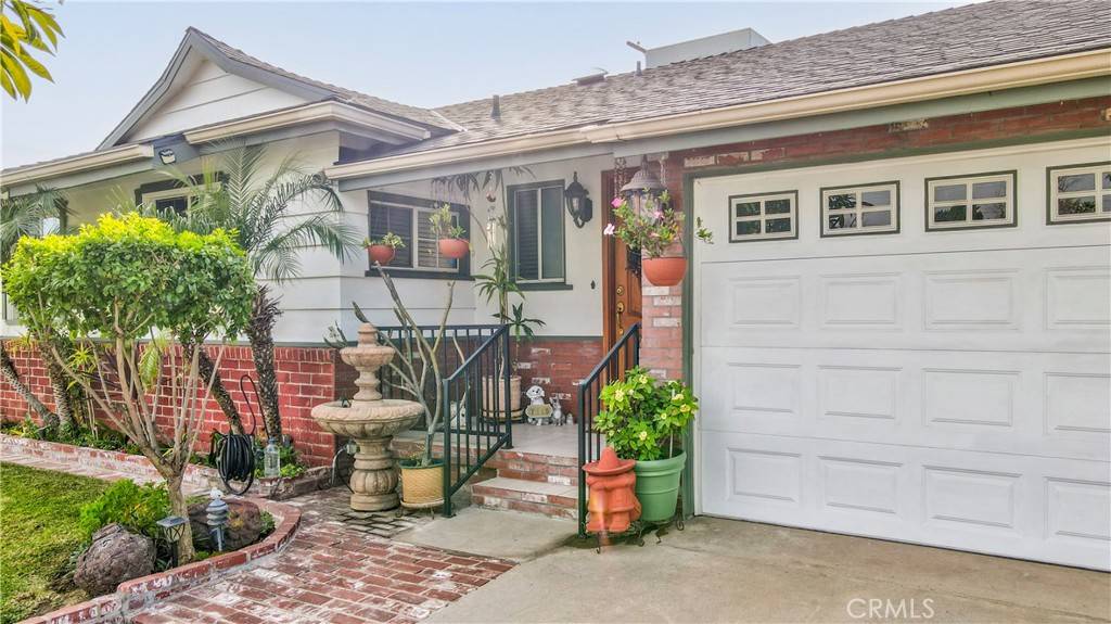 North Hollywood, CA 91605,7115 Park Manor Ave