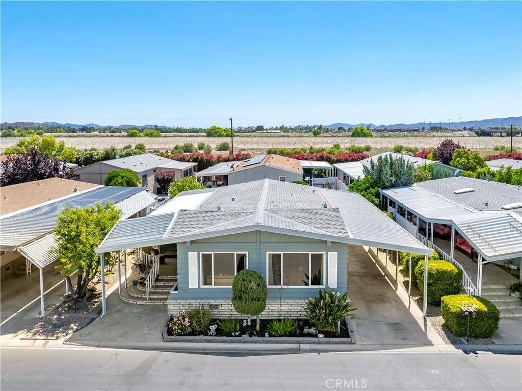 San Jacinto, CA 92583,2230 lake Park #170