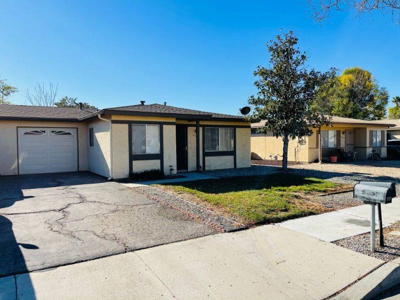 Hemet, CA 92545,2253 San Bernardo AVE