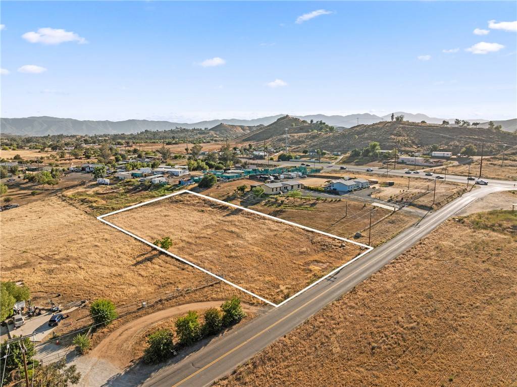 Perris, CA 92570,0 River RD